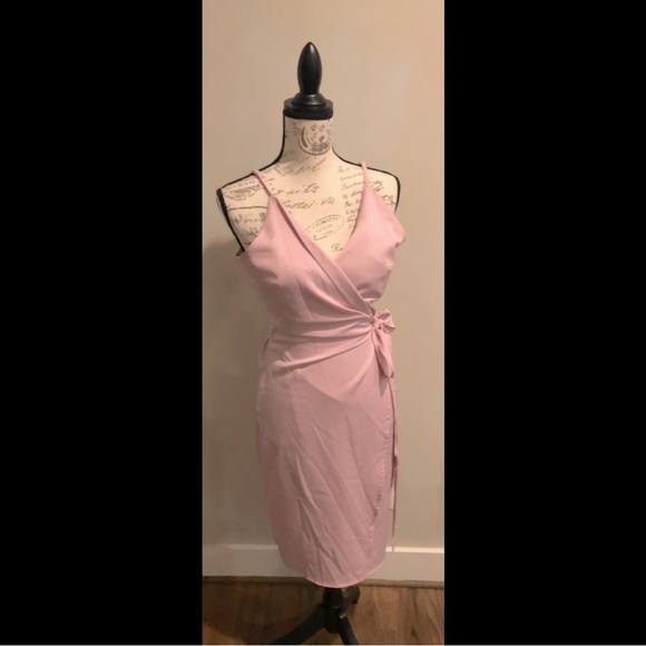 Blush wrap dress with tie - Picture 1 of 13